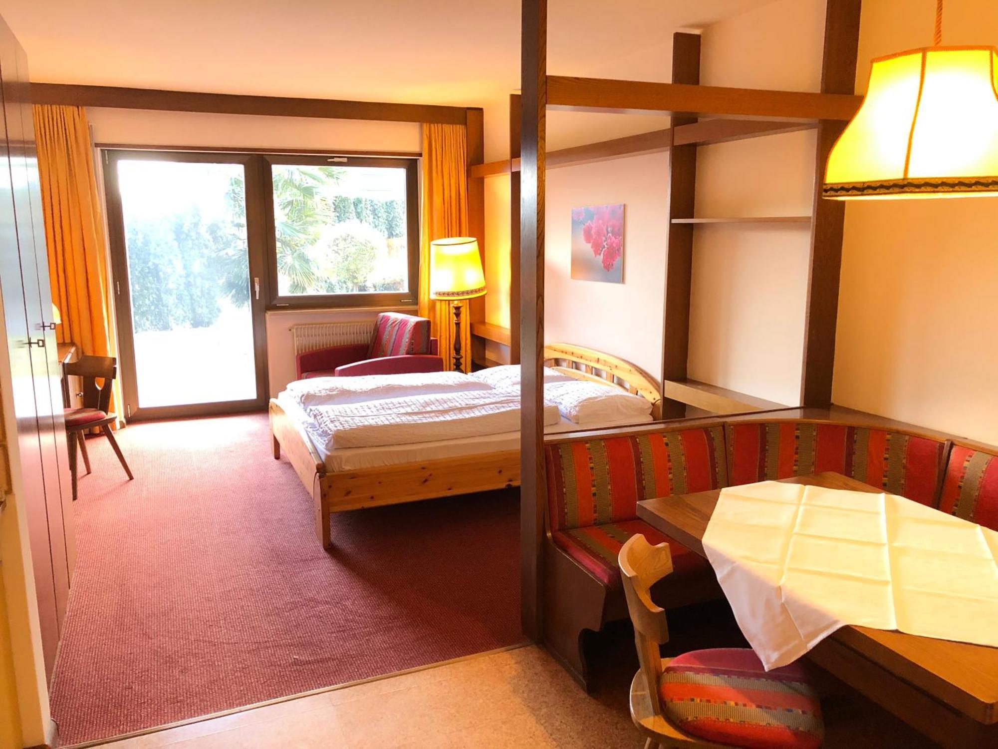 Apartments Feyerlin Lana Room photo